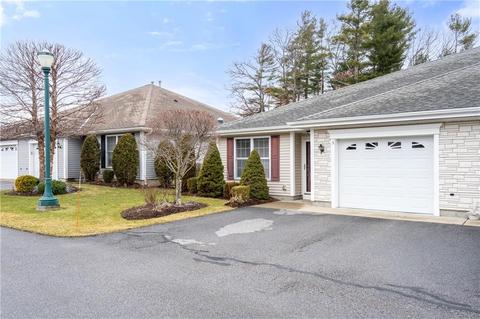 3 Greig Ct, Coventry, RI 02816 photo 2