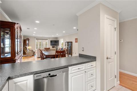 3 Greig Ct, Coventry, RI 02816 photo 9