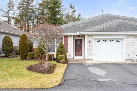 3 Greig Ct, Coventry, RI 02816 photo 1