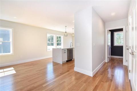 111 Graystone St, Warwick, RI 02886 photo 12
