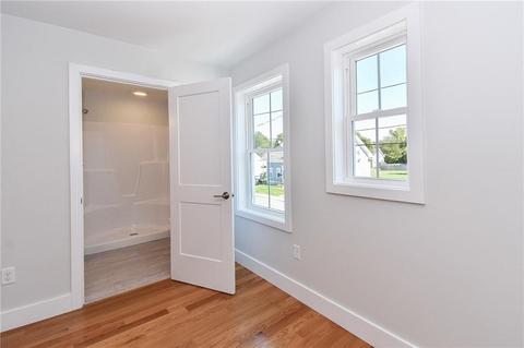 111 Graystone St, Warwick, RI 02886 photo 19
