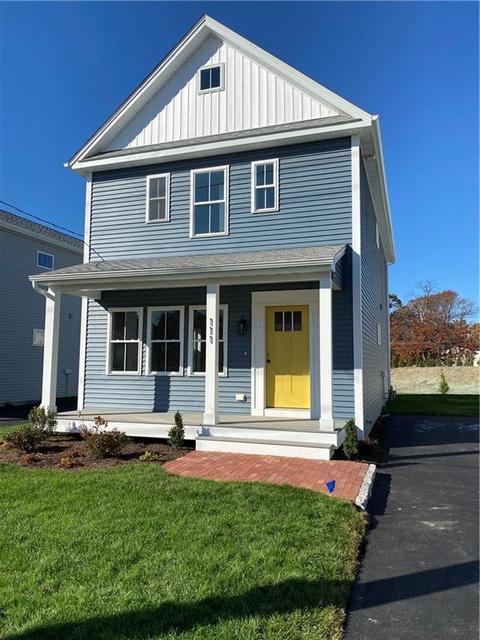 111 Graystone St, Warwick, RI 02886 photo 1