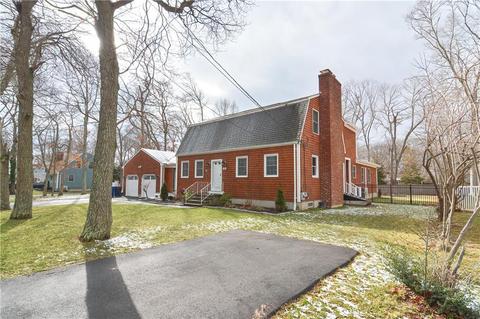 25 Long Ln, Warren, RI 02885 photo 3