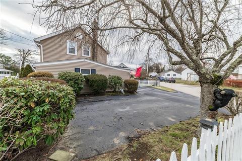 9 Junction St, Warwick, RI 02889 photo 4