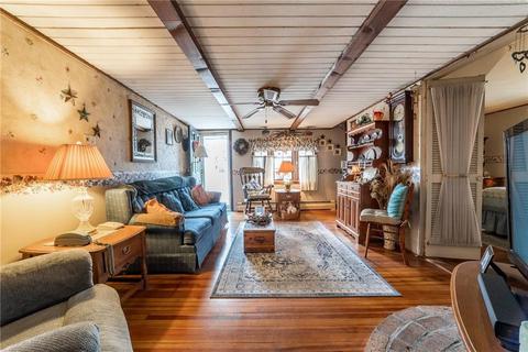 9 Junction St, Warwick, RI 02889 photo 5