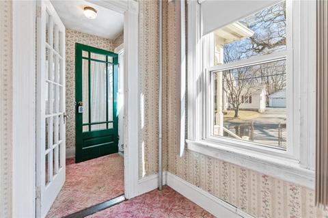 58 Hazard St, Coventry, RI 02816 photo 3