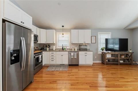 259 Cottage St, Woonsocket, RI 02895 photo 8