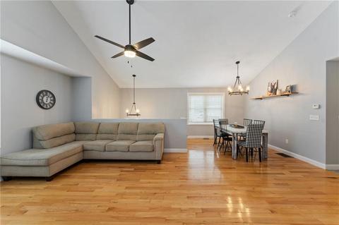 259 Cottage St, Woonsocket, RI 02895 photo 11