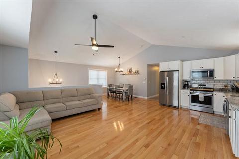 259 Cottage St, Woonsocket, RI 02895 photo 12