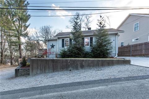 14 Lambert St, Coventry, RI 02816 photo 1