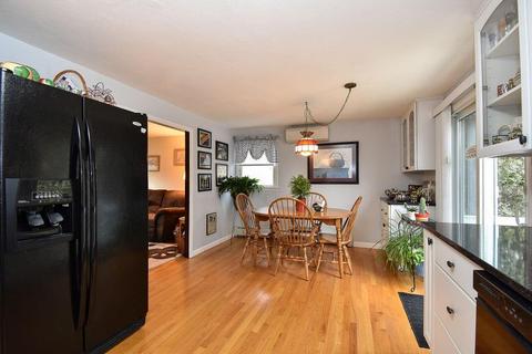 9 Levesque St, Warwick, RI 02886 photo 12