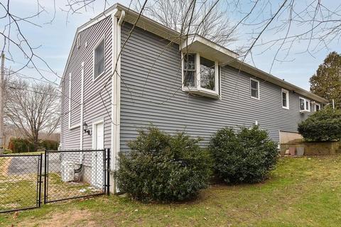 9 Levesque St, Warwick, RI 02886 photo 33
