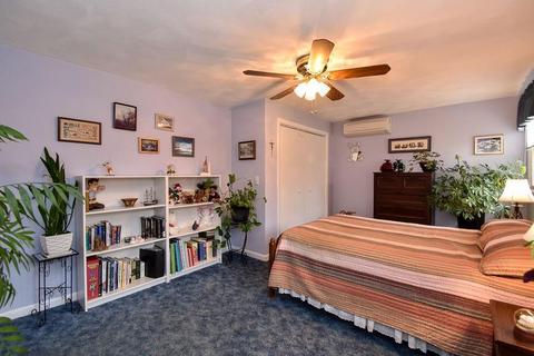 9 Levesque St, Warwick, RI 02886 photo 31