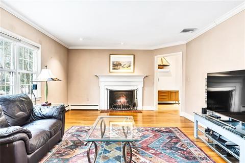 30 Adams Point Rd, Barrington, RI 02806 photo 9