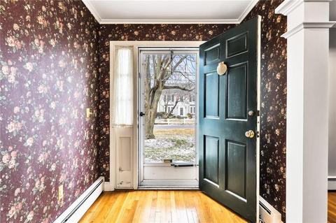 30 Adams Point Rd, Barrington, RI 02806 photo 11