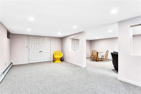 30 Adams Point Rd, Barrington, RI 02806 photo 18