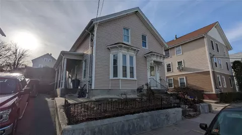 700 Pine St, Central Falls, RI 02863 photo 1