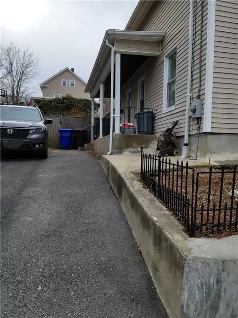 700 Pine St, Central Falls, RI 02863 photo 20