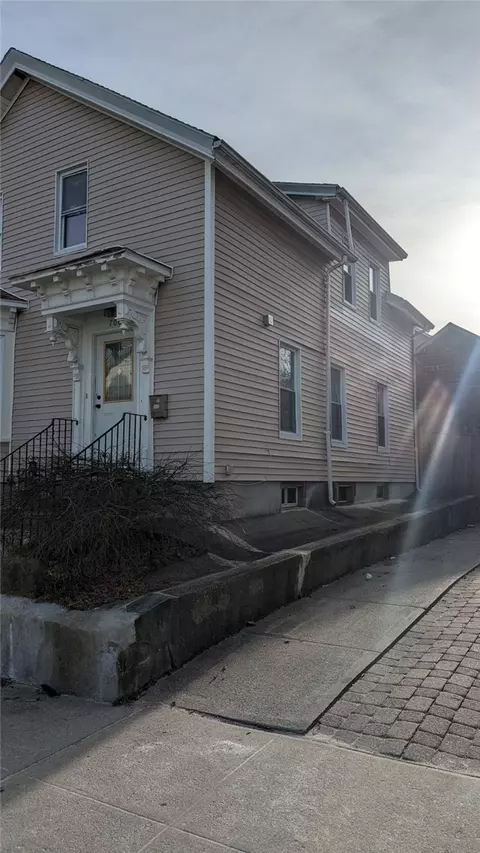 700 Pine St, Central Falls, RI 02863 photo 3