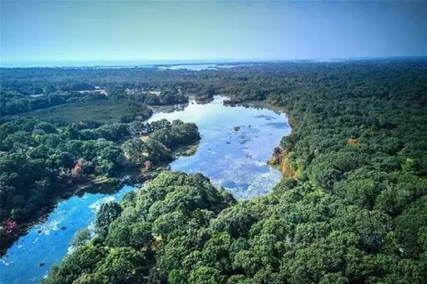 3356 Post Rd, South Kingstown, RI 02879