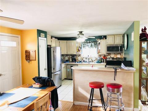 4 Longfellow Dr, Coventry, RI 02816 photo 4