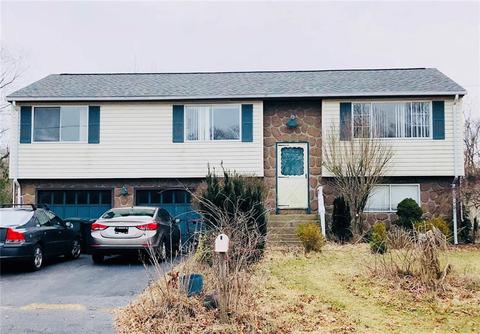 4 Longfellow Dr, Coventry, RI 02816 photo 1