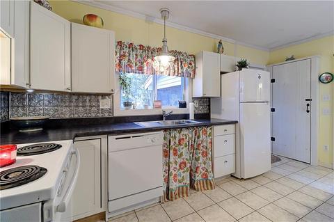 337 Providence St, Warwick, RI 02886 photo 10