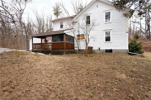 337 Providence St, Warwick, RI 02886 photo 3