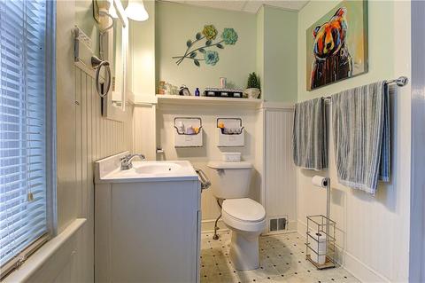 337 Providence St, Warwick, RI 02886 photo 12