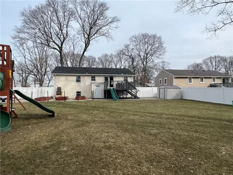 26 Smith St, Warwick, RI 02886 photo 29