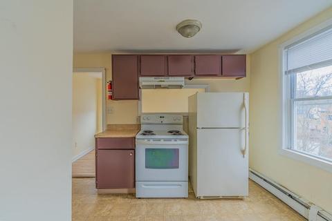 160 River St, Woonsocket, RI 02895 photo 21