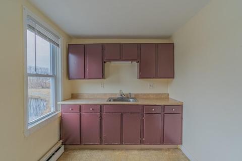 160 River St, Woonsocket, RI 02895 photo 20