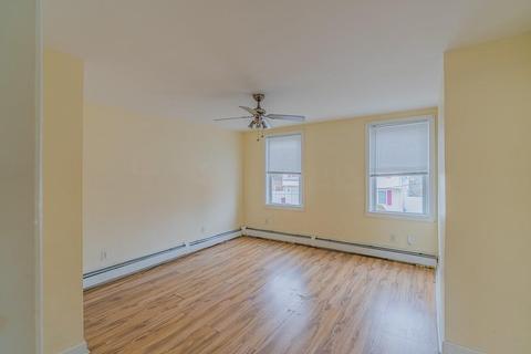 160 River St, Woonsocket, RI 02895 photo 15