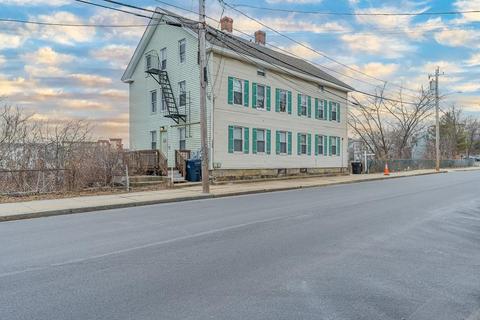 160 River St, Woonsocket, RI 02895 photo 1