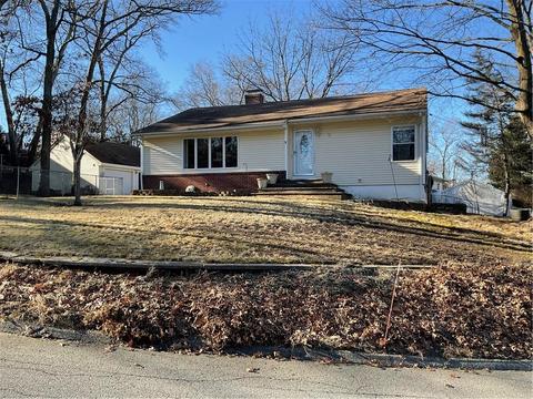 9 Spring Dr, Johnston, RI 02919 photo 3