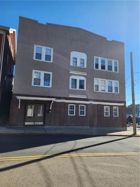 85 Rathbun St, Woonsocket, RI 02895 photo 1