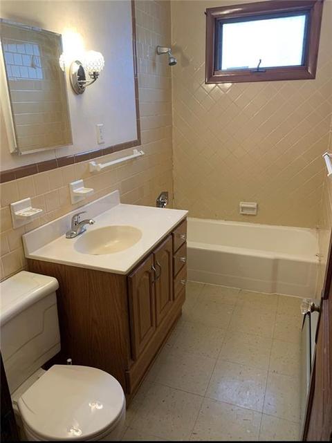 44 Pelletier Ave, Woonsocket, RI 02895 photo 27