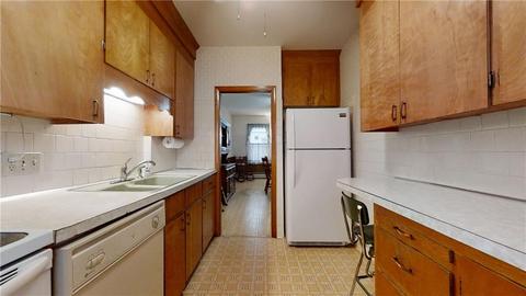 44 Pelletier Ave, Woonsocket, RI 02895 photo 11