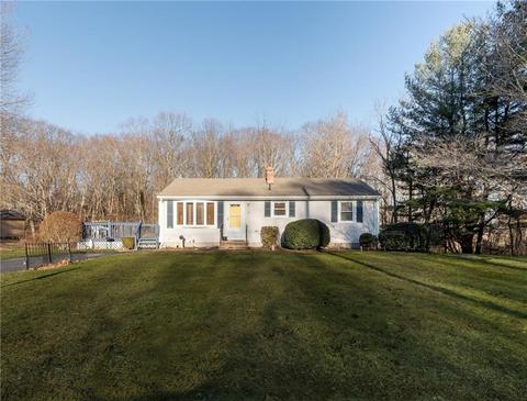 20 Patton St, Coventry, RI 02816 photo 3
