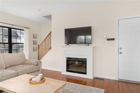 17 Wuddall Ave, Warwick, RI 02889 photo 5