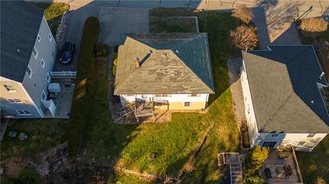 25 Batterson Ave, Westerly, RI 02891 photo 6
