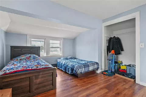 12 Maplewood Ave, Warwick, RI 02889 photo 14