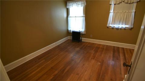102 Orchard St, Woonsocket, RI 02895 photo 17