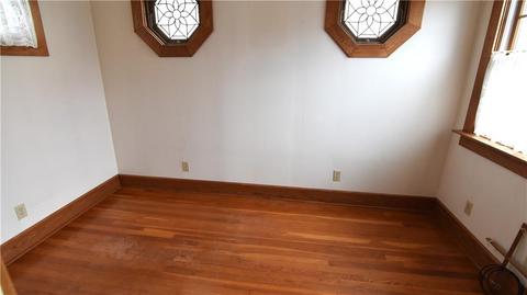 102 Orchard St, Woonsocket, RI 02895 photo 8