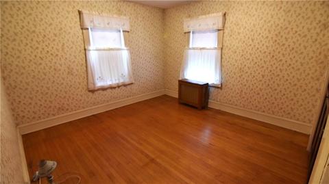 102 Orchard St, Woonsocket, RI 02895 photo 13