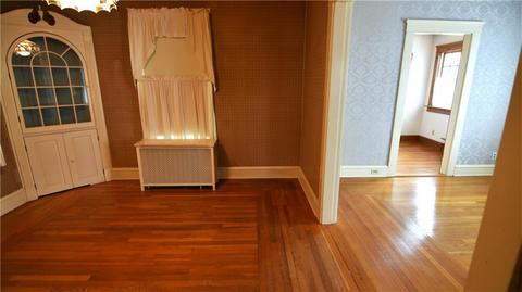 102 Orchard St, Woonsocket, RI 02895 photo 6