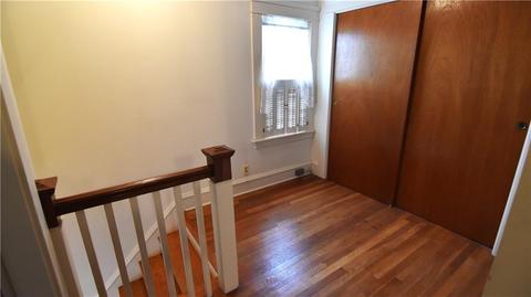 102 Orchard St, Woonsocket, RI 02895 photo 12