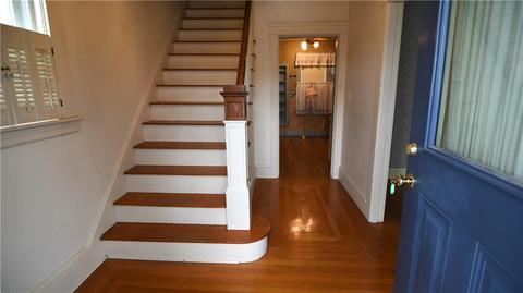 102 Orchard St, Woonsocket, RI 02895 photo 3