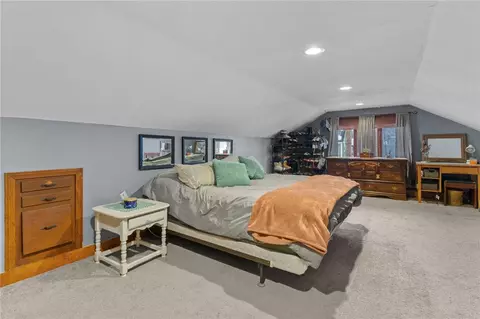 26 Dyer St, Warren, RI 02885 photo 26
