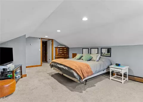 26 Dyer St, Warren, RI 02885 photo 24